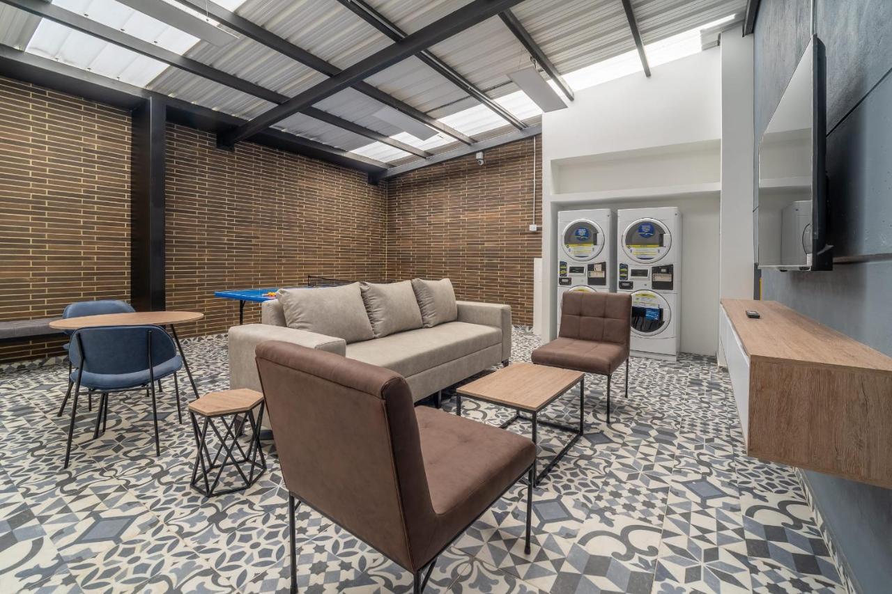 Cozy Loft In Parque Virrey Lägenhet Bogotá Exteriör bild